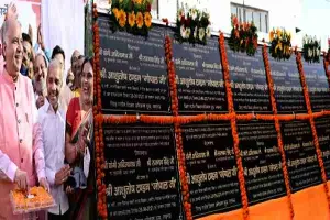 मंत्री आशुतोष टंडन ने किया लखनऊ पूर्वी विधान सभा क्षेत्र में 26 कार्यों का शिलान्यास