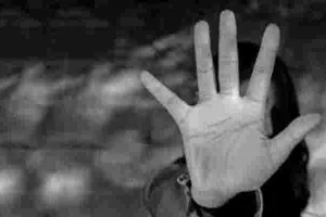 लखनऊ: दबंग युवक ने युवती के साथ की मारपीट, गिरफ्तार