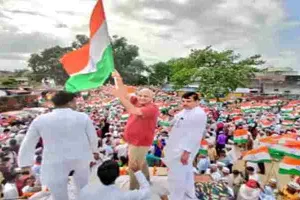 अयोध्या: ‘आप’ नेता मनीष सिसोदिया ने रामनगरी में  निकाली तिरंगा यात्रा