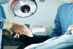 लखनऊ: महिला के पेट में मिली दो किलो बालों की गांठ, डॉक्टरों ने किया सफल ऑपरेशन