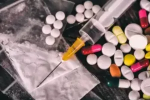 8 करोड़ की हेरोइन बरामद, दो हिरासत में, सीएम ने दी पुलिस को बधाई