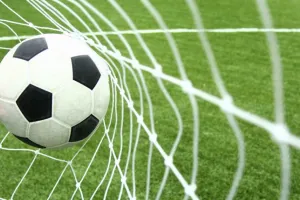 नैपोली ने संपडोरिया को 4-0 से हराकर लगातार पांचवीं बार हासिल की जीत