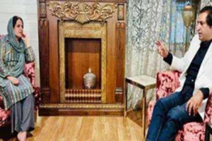 जम्मू-कश्मीर पीपुल्स कांफ्रेंस ने सफीना बेग को महिला इकाई की सौंपी जिम्मेदारी