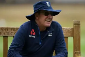 ट्रेवर बेलिस बोले- नटराजन के कोविड-19 पॉजिटिव होने पर भी नहीं पड़ा खेल पर असर