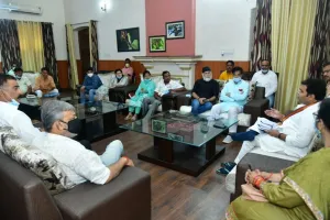 अधिकारी कर रहे छवि खराब, बरेली को बनाया गड्ढे वाली स्मार्ट सिटी