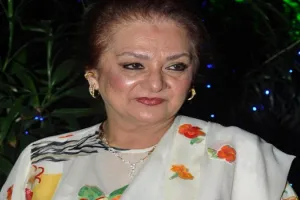 सायरा बानो आईं आईसीयू से बाहर, डॉक्टरों ने कहा स्थिति में पहले से काफी सुधार