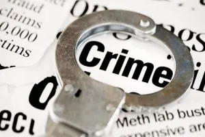 मुरादाबाद: सोने को जगह नहीं मिली तो आपस में भिड़े बंदी, हत्या के आरोपी पर धारदार हथियार से किया वार