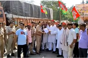 संभल : किसानों के चक्का जाम के समर्थन में कूदे समाजवादी नेता 