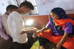 बाराबंकी: अपनी बदहाली पर आंसू बहा रहा सामुदायिक स्वास्थ्य केंद्र