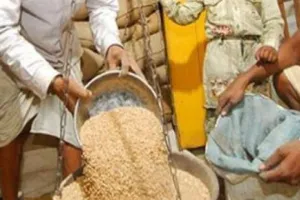 बरेली: खाद्यान्न माफिया पर माननीयों का हाथ, इसलिए कार्रवाई…