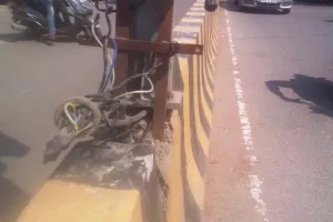 बरेली: स्मार्ट सिटी में तारों से दांव पर लगी जिंदगी