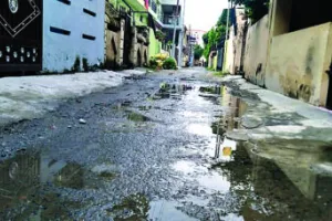 हल्द्वानी: समस्याओं से पटा आदर्श नगर मुखानी, यहां सड़कें बताती हैं विकास की कहानी