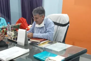 बरेली: नवागत डीआईओएस डा. मुकेश ने संभाला पदभार