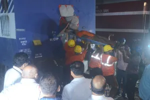 बरेली: कासगंज-टनकपुर मेला स्पेशल बेपटरी, चार घंटे चला बचाव कार्य