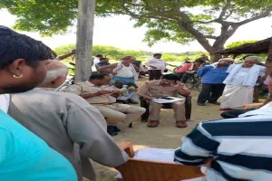 रायबरेली: टूटे तार की चपेट में आने से वृद्ध की मौत, मासूम समेत दो झुलसे