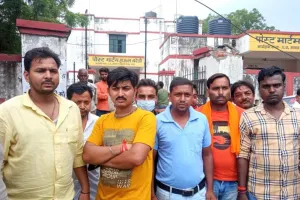 बरेली: पहले गला दबाया, फिर व्यापारी के सीने में उतार दी गोली