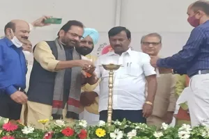 रामपुर: 1552 दिव्यांगो और वृद्धजनों को बांटे सहायक उपकरण