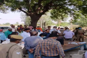 रायबरेली: जिलाधिकारी ने बाढ़ ग्रस्त क्षेत्र का किया निरीक्षण, जाना हाल