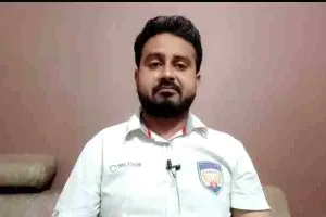 यूपी: पीस पार्टी ने योगी सरकार पर बोला हमला, वैक्सीनेशन पर खड़ा किया सवाल