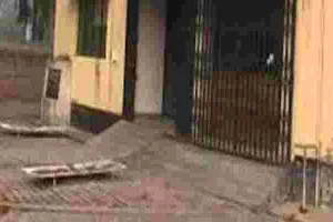 हरदोई: पोस्टमार्टम हाउस बना दलालों का अड्डा, मर चुकी है इनके अंदर की इंसानियत