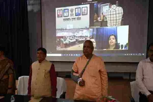 अयोध्या: अवध विश्वविद्यालय के तीन भवनों का राज्यपाल ने किया वर्चुअल शिलान्यास