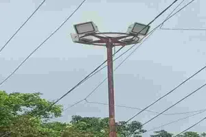 हरदोई: अंधेरे में डूबे चौराहे, दीपावली में उजाले की आस