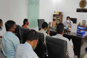 अमेठी: 50 लाख से ऊपर के निर्माण कार्यों की जिलाधिकारी ने की समीक्षा, दिए निर्देश