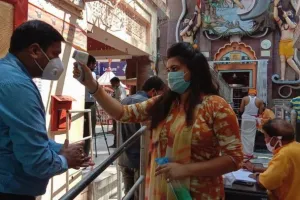 दिल्ली में श्रद्धालुओं के लिए खुले धार्मिक स्थल, कोविड-19 का करना होगा पालन