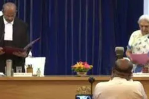 जस्टिस राजेश बिंदल होंगे इलाहाबाद हाईकोर्ट के मुख्य न्यायाधीश, राज्यपाल ने दिलाई शपथ