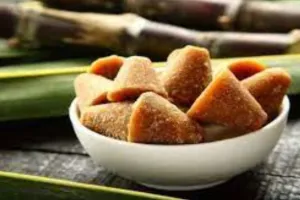 सर्दियों में करें गुड़ का सेवन, बीमारियां ही नहीं प्रदूषण के प्रभाव से भी करेगा रक्षा