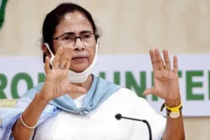 गोवा में ममता बोलीं- राजनीति को लेकर कांग्रेस नहीं है गंभीर, इसी वजह से मोदी बनेंगे शक्तिशाली