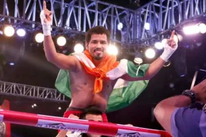 Super Boxing League: नीरज ने कांगो के मुक्केबाज के खिलाफ दर्ज की नॉकआउट जीत