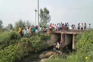 रामपुर: दढ़ियाल के पास नाले में मिला अज्ञात महिला का सड़ा गला शव