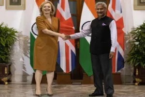 ट्रस ने कहा- मुंबई यात्रा हिंद-प्रशांत क्षेत्र को लेकर ब्रिटेन के झुकाव का प्रतीक