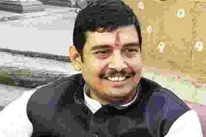 दुष्कर्म के आरोपी सांसद अतुल राय की बढ़ी मुश्किलें, गैंगस्टर एक्ट के तहत मुकदमा दर्ज