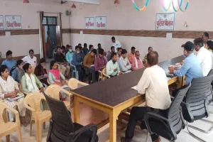 रामपुरः बाढ़ पीड़ितों को शीघ्र राहत पहुंचाने के लिए कार्य शुरू