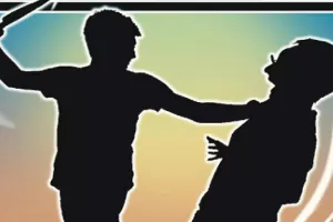 मुरादाबाद: पल्लेदार से बदमाशों ने नकदी लूटी, विरोध करने पर चाकू से हमला