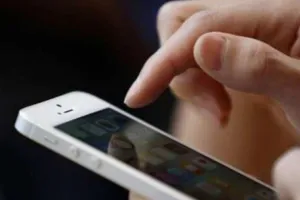 बरेली: अश्लील बातें लिख युवती का फोटो किया वायरल