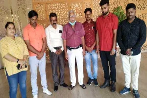 लखीमपुर हिंसा: पत्रकार की मौत पर हरदोई प्रेस क्लब ने दी श्रद्धांजलि,  उठाई  मुआवजे की मांग