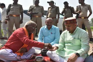 केंद्रीय मंत्री व अमेठी सांसद स्मृति ईरानी के सौजन्य से हुई मां कात्यायनी की पूजा