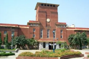 डीयू के कॉलेजों में 100 प्रतिशत कटऑफ ने किया छात्रों को मायूस