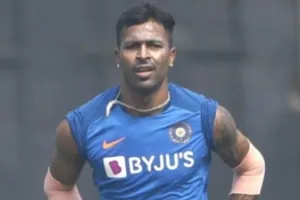 हार्दिक की कंधे की चोट गंभीर नहीं, अगले मैच के लिए रह सकते हैं उपलब्ध