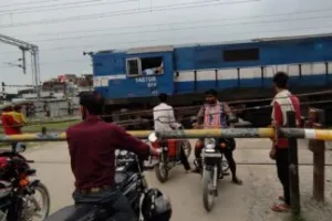 यात्रीगण ध्यान दें: काशीपुर- हेमपुर स्माइल और बाजपुर रेलखंड के बीच दो दिन ठप रहेगा सड़क यातायात