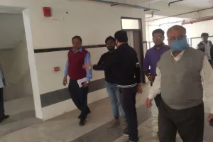 बरेली: शासन को कोरोना जांच के नमूनों की फर्जी रिपोर्ट भेजने की आशंका