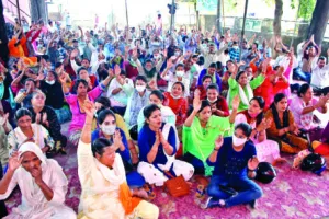 हल्द्वानी: दिवाली धरनास्थल पर ही मनाएंगे उपनल कर्मचारी