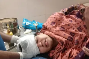 बरेली: आप पार्टी की महिला नेता पर जानलेवा हमला, कार पर पथराव