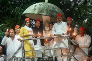 बरेली: सपाईयों ने मनाया ‘किसान स्मृति दिवस’