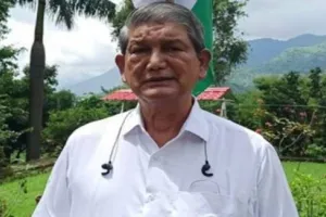 हल्द्वानी: एचपी कर्मचारियों के हक में  हरदा ने कही यह बात, 82 दिन से धरना है जारी