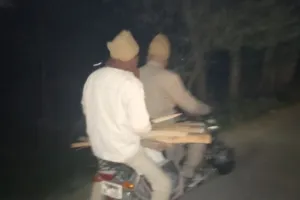 बरेली: ठंड बढ़ते ही सीबीगंज पुलिस ने शुरू की लकड़ी चोरी