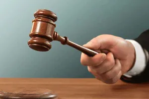 हरदोई: कोर्ट के आदेश पर पूर्व थानाध्यक्ष सहित सात के खिलाफ मुकदमा दर्ज, जानें मामला